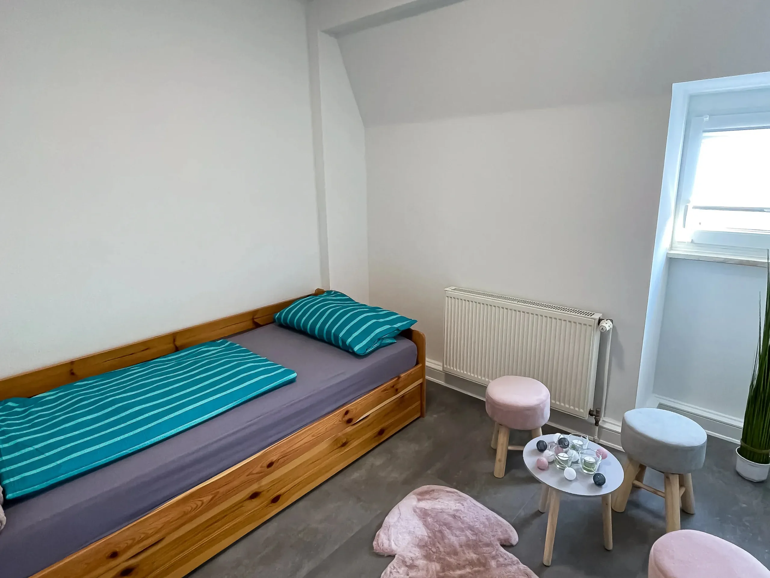 ferienwohnung-halle-kinderzimmer-mit-einzelbett