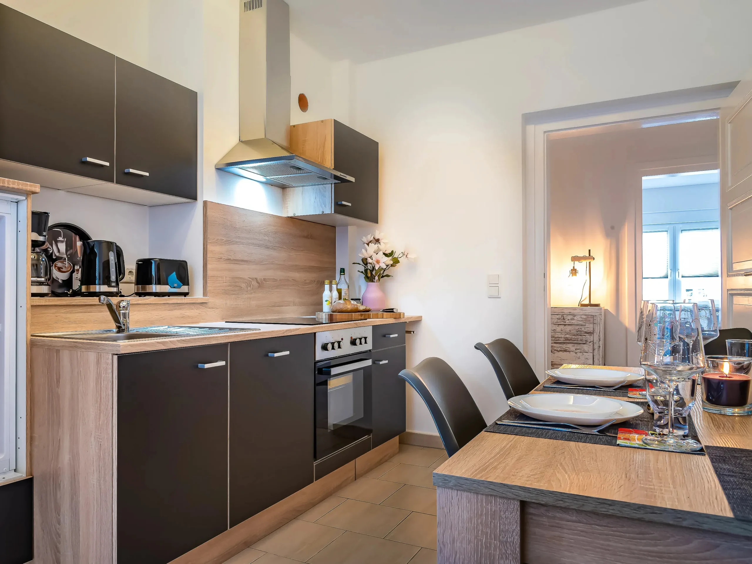 ferienwohnung-halle-moderne-einbaukueche